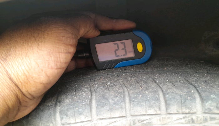 2015 Maruti Celerio ZXI AMT, Petrol, Automatic, 60,276 km, tyre