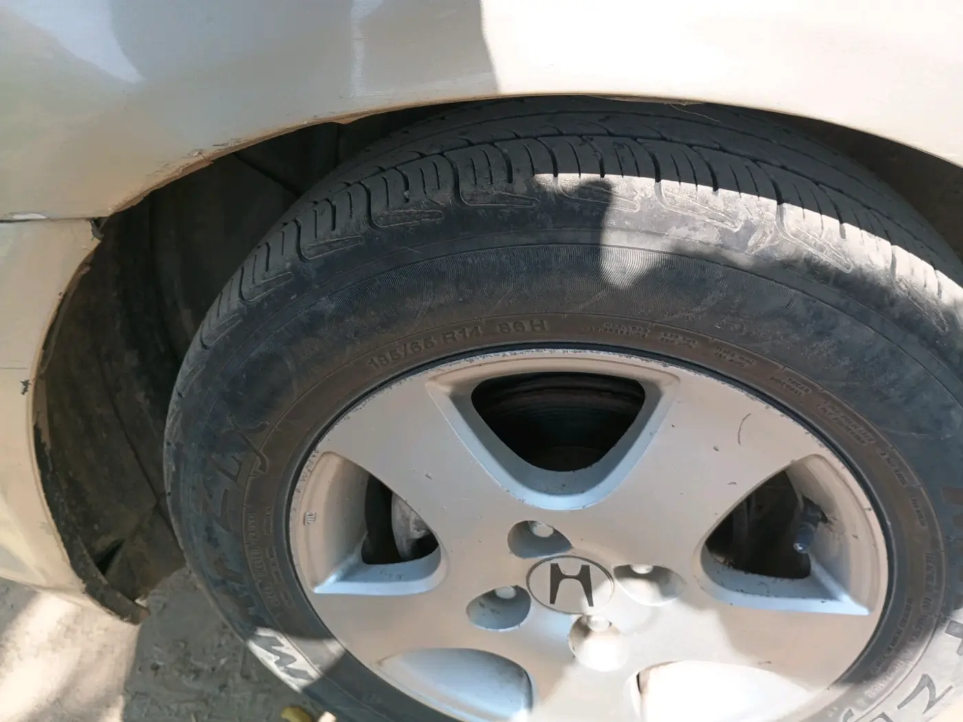 2005 Honda City ZX VTEC, Petrol, Manual, 1,00,015 km, tyre
