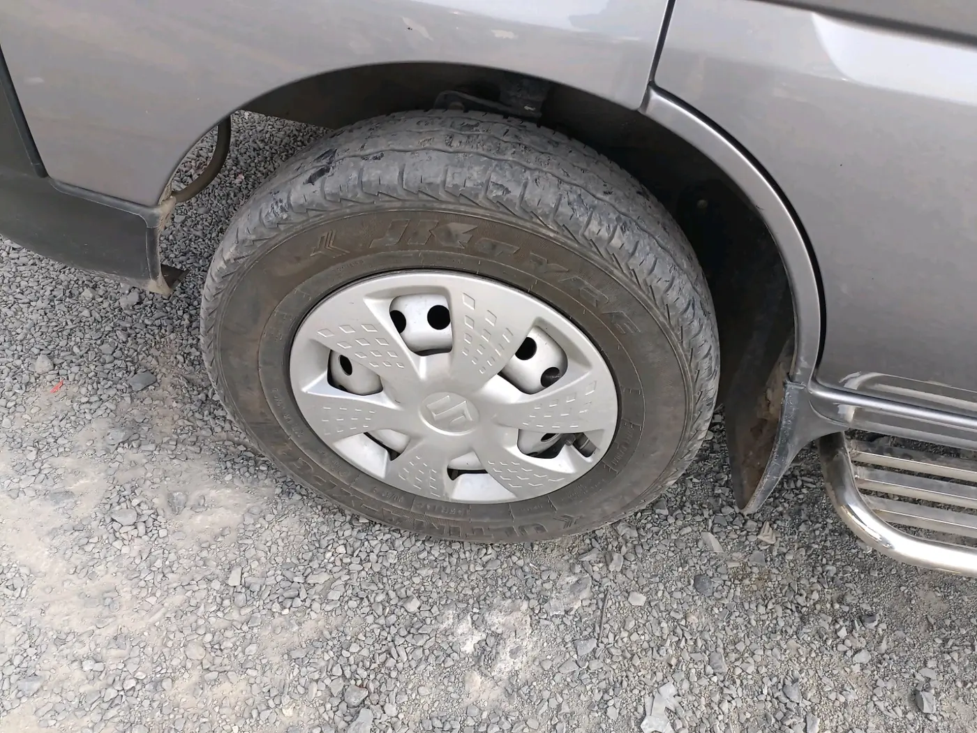 2024 Maruti Eeco 5 Str Ac CNG (O) , CNG, Manual, 28,183 km, tyre
