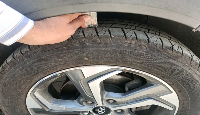 2019 Hyundai Creta SX (O) EXECUTIVE 1.6 PETROL, Petrol, Manual, 61,817 km, tyre