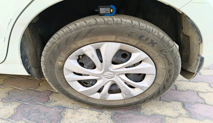 2022 Maruti Swift VXI AMT, Petrol, Automatic, 69,654 km, tyre