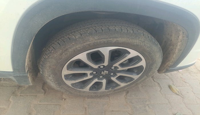 2024 Maruti Grand Vitara SIGMA SMART HYBRID, Petrol, Manual, 14,310 km, tyre