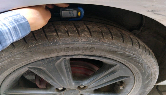 2017 Hyundai Verna 1.6 CRDI SX (O), Diesel, Manual, 1,29,144 km, tyre