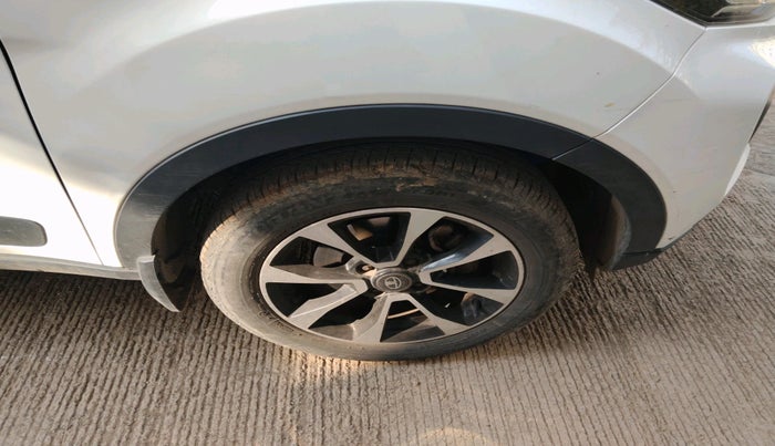 2022 Tata NEXON XM PLUS SUNROOF PETROL, CNG, Manual, 95,915 km, tyre