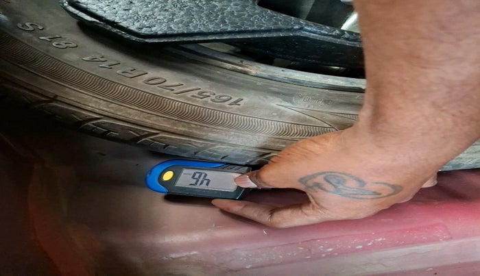 2015 Maruti Celerio VXI AMT, Petrol, Automatic, 45,001 km, tyre