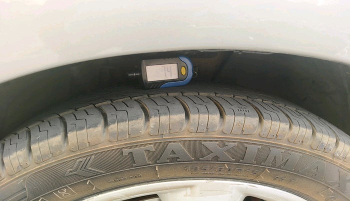 2012 Skoda Rapid ELEGANCE 1.6 TDI CR MT, Diesel, Manual, 87,338 km, tyre