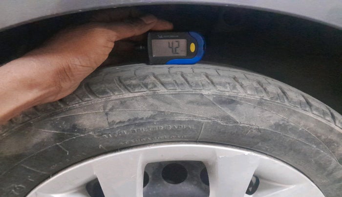 2014 Hyundai Grand i10 SPORTZ 1.2 KAPPA VTVT, Petrol, Manual, 73,649 km, tyre