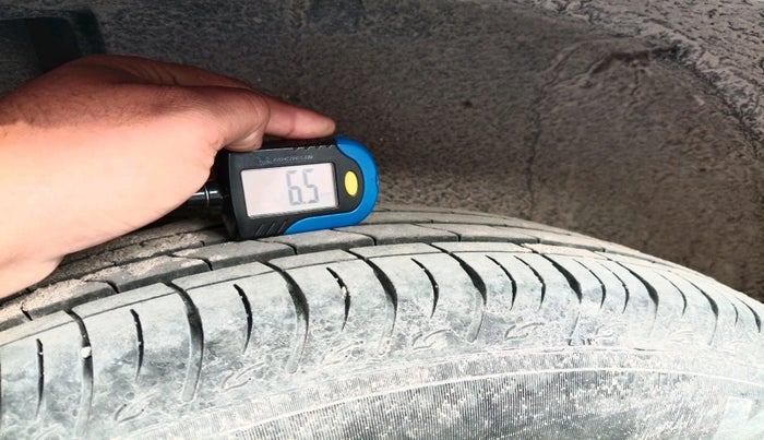 2024 Maruti BREZZA LXI, Petrol, Manual, 7,729 km, tyre