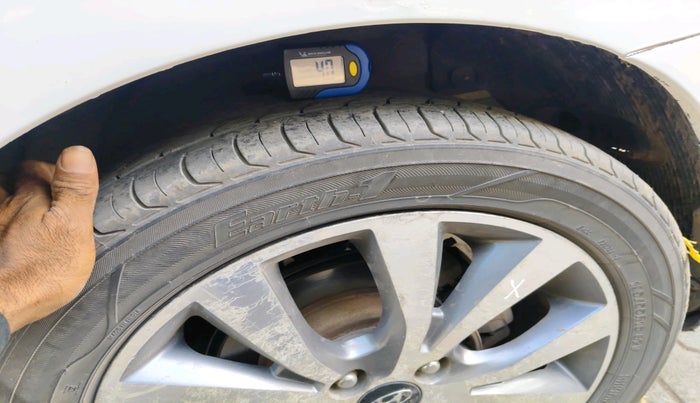 2014 Hyundai Verna FLUIDIC 1.6 CRDI SX OPT AT, Diesel, Automatic, 1,00,328 km, tyre