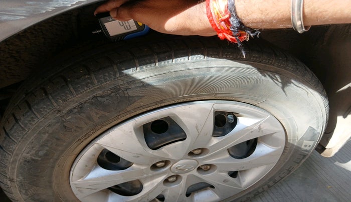 2016 Hyundai Elite i20 SPORTZ 1.2, Petrol, Manual, 89,844 km, tyre