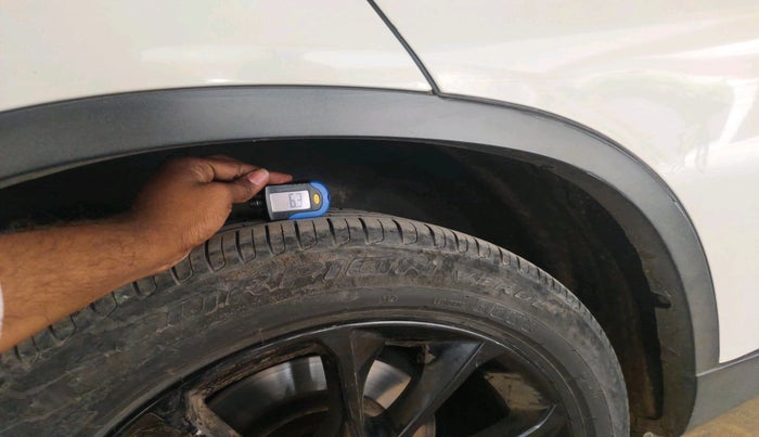 2018 BMW X5 XDRIVE30D DESIGN PURE 5 STR, Diesel, Automatic, 1,90,868 km, tyre