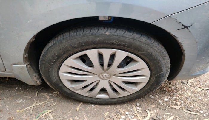 2013 Maruti Ertiga ZDI, Diesel, Manual, 1,00,043 km, tyre