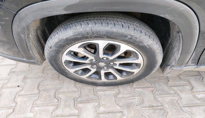 2024 Maruti Grand Vitara ZETA SMART HYBRID AT, Petrol, Automatic, 52,869 km, tyre