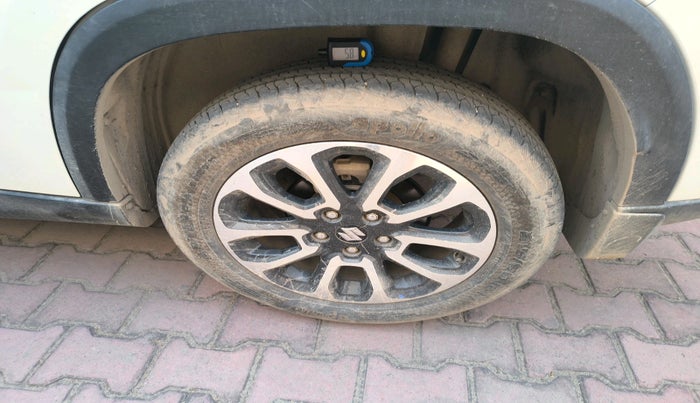 2024 Maruti Grand Vitara SIGMA SMART HYBRID, Petrol, Manual, 36,296 km, tyre