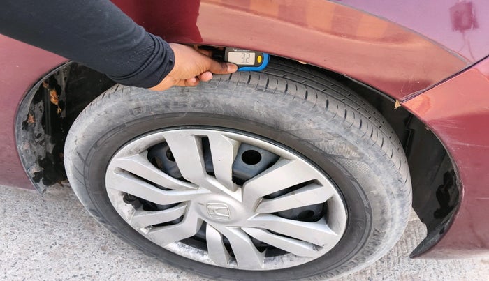 2017 Honda Jazz 1.2L I-VTEC SV, Petrol, Manual, 70,026 km, tyre