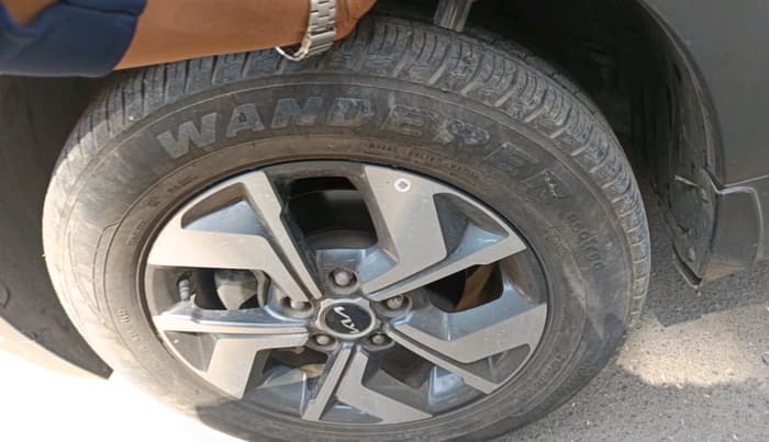 2022 KIA SONET HTX 1.5, Diesel, Manual, 15,769 km, tyre