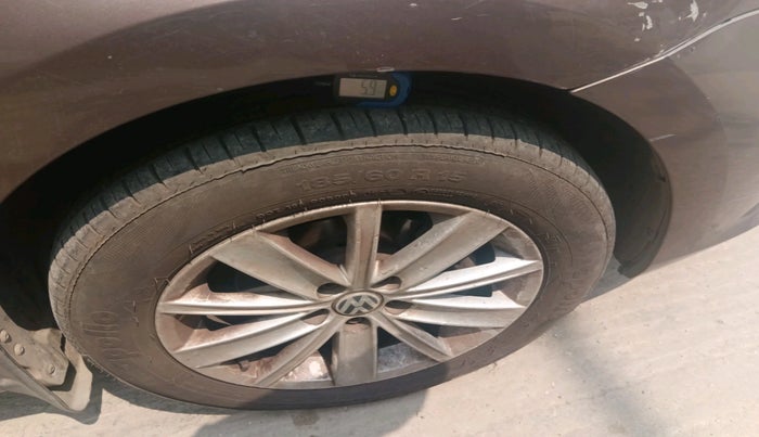 2016 Volkswagen Vento HIGHLINE 1.5 AT, Diesel, Automatic, 91,774 km, tyre