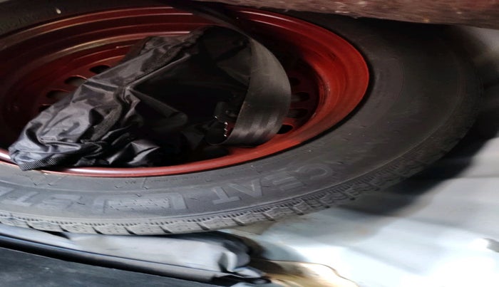 2022 Nissan MAGNITE XE, Petrol, Manual, 40,774 km, tyre