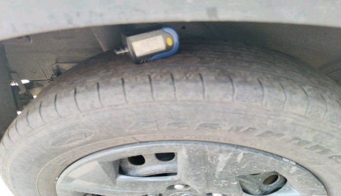 2020 Hyundai VENUE S 1.0 TURBO MT, Petrol, Manual, 23,203 km, tyre