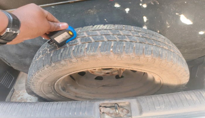 2012 Hyundai Santro Xing GLS, CNG, Manual, 1,08,500 km, tyre