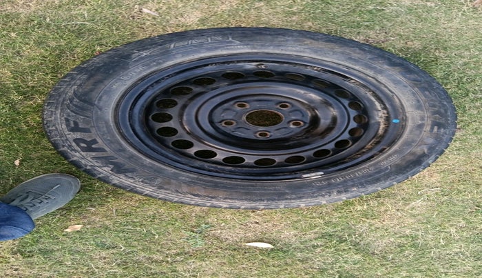 2018 Maruti Vitara Brezza VDI AMT, Diesel, Automatic, 89,144 km, tyre