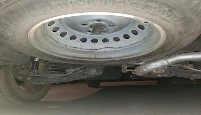 2022 Mahindra XUV700 AX 7 LUXURY D MT 7 STR, Diesel, Manual, 89,682 km, tyre