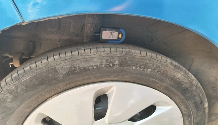 2017 Maruti Celerio ZXI AMT, Petrol, Automatic, 1,07,928 km, tyre