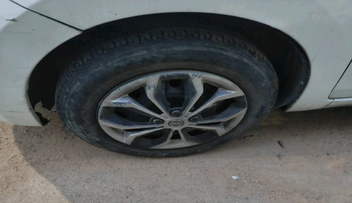 2017 Maruti Celerio VXI, Petrol, Manual, 47,725 km, tyre