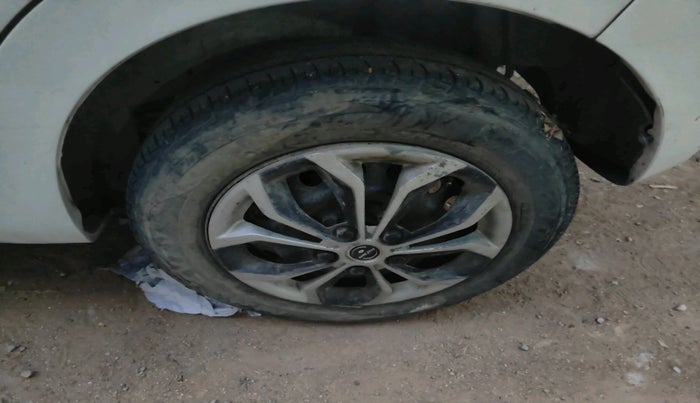 2017 Maruti Celerio VXI, Petrol, Manual, 47,725 km, tyre