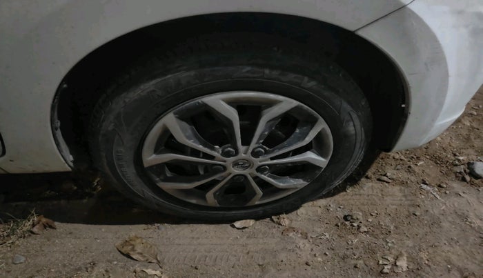 2017 Maruti Celerio VXI, Petrol, Manual, 47,725 km, tyre