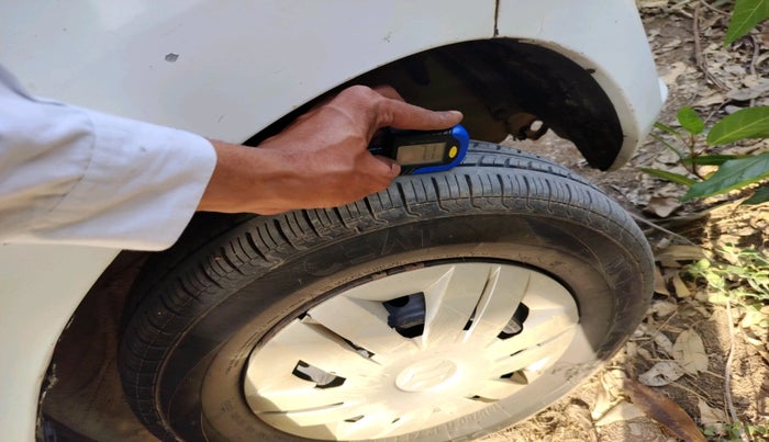 2013 Maruti Alto 800 LXI, Petrol, Manual, 59,786 km, tyre