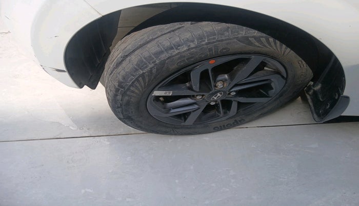 2021 Hyundai GRAND I10 NIOS SPORTZ 1.2 KAPPA VTVT, Petrol, Manual, 99,780 km, tyre