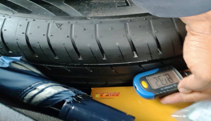 2023 Hyundai Creta SX 1.5 PETROL, Petrol, Manual, 31,787 km, tyre