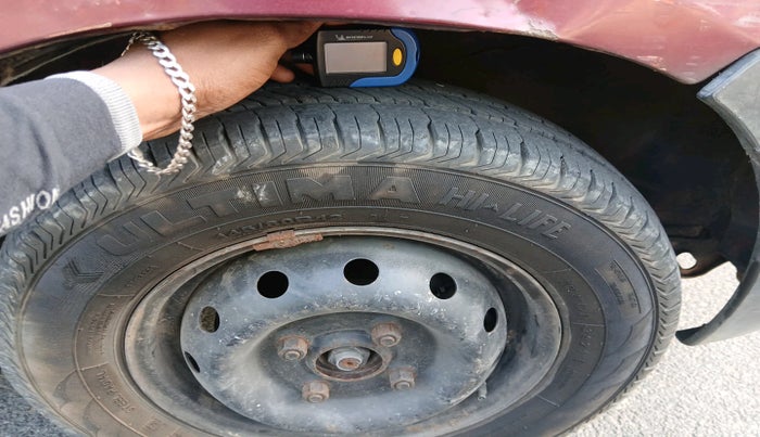 2010 Maruti Alto LXI, Petrol, Manual, 32,680 km, tyre