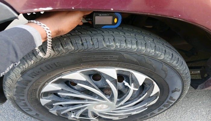 2010 Maruti Alto LXI, Petrol, Manual, 32,680 km, tyre