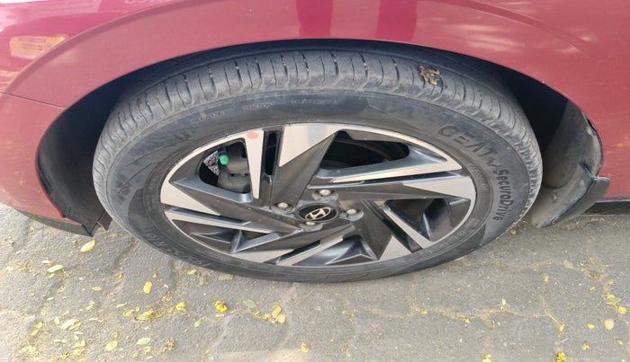 2021 Hyundai NEW I20 ASTA (O) 1.2 MT, Petrol, Manual, 31,864 km, tyre