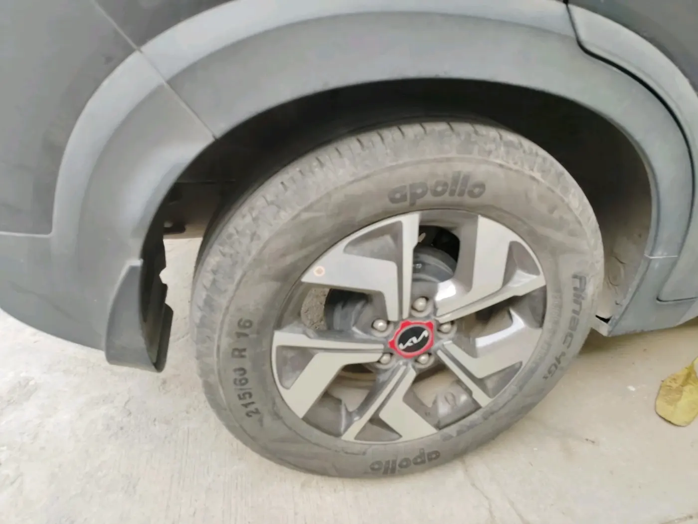 2023 KIA SONET GTX PLUS 1.0 DCT, Petrol, Automatic, 30,977 km, tyre