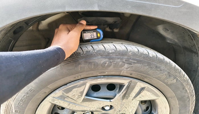 2024 Hyundai VENUE SX 1.2 PETROL, Petrol, Manual, 20,745 km, tyre