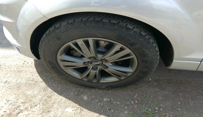 2014 Audi Q7 3.0 TDI QUATTRO, Diesel, Automatic, 78,645 km, tyre