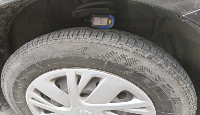 2015 Maruti Swift VXI, Petrol, Manual, 24,263 km, tyre