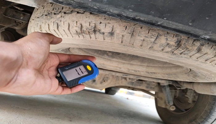 2016 Tata Safari Storme 2.2 EX 4X2, Diesel, Manual, 1,25,784 km, tyre