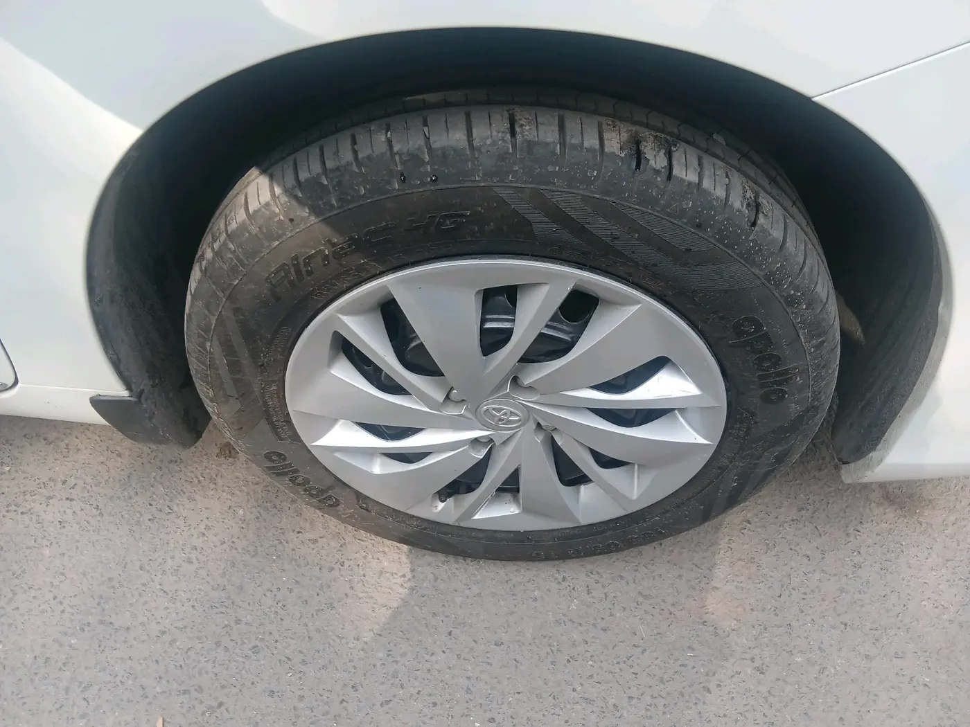 2025 Toyota Glanza S, Petrol, Manual, 15,190 km, tyre