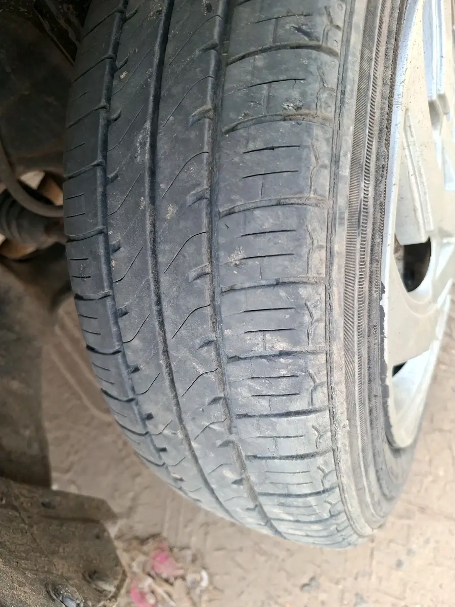2021 Maruti Alto LXI O, Petrol, Manual, 60,452 km, tyre
