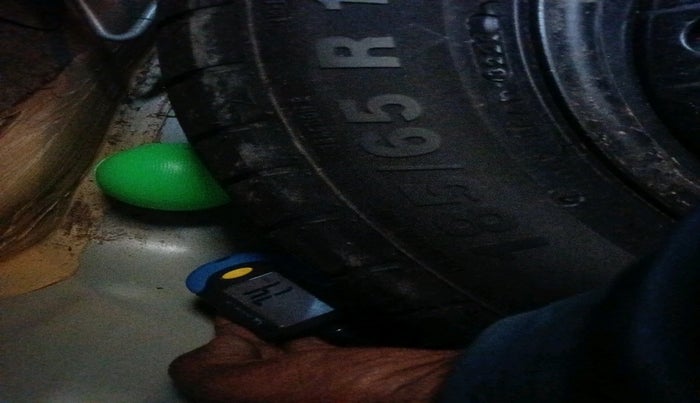 2022 Maruti Baleno ZETA PETROL 1.2, Petrol, Manual, 51,050 km, tyre