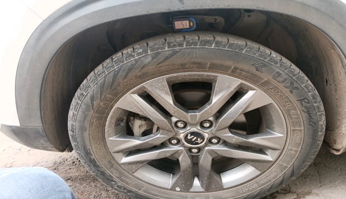 2021 KIA SELTOS HTX IVT 1.5 PETROL, Petrol, Automatic, 50,451 km, tyre