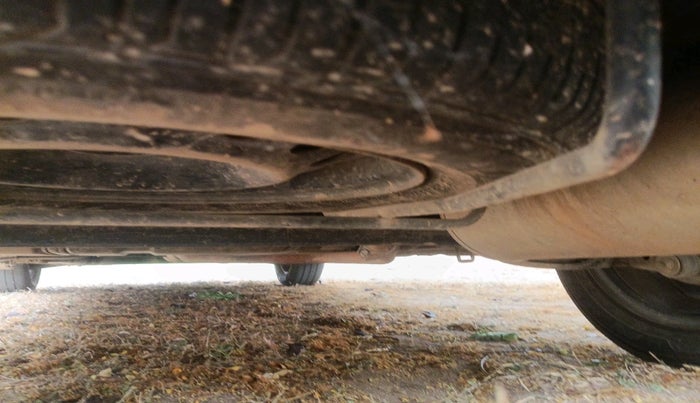 2013 Maruti Ertiga VXI, Petrol, Manual, 89,573 km, tyre