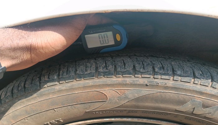 2012 Hyundai Santro Xing GL LPG, Petrol, Manual, 1,59,824 km, tyre