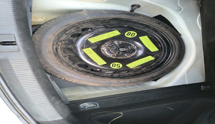 2013 Audi A4 2.0 TDI PREMIUM PLUS, Diesel, Automatic, 73,917 km, tyre