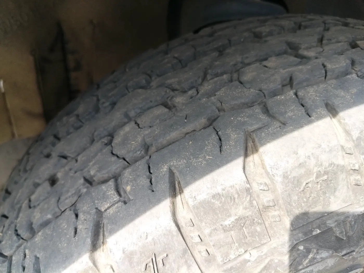 2024 Mahindra Thar LX HARD TOP 4WD MT, Diesel, Manual, 36,376 km, tyre