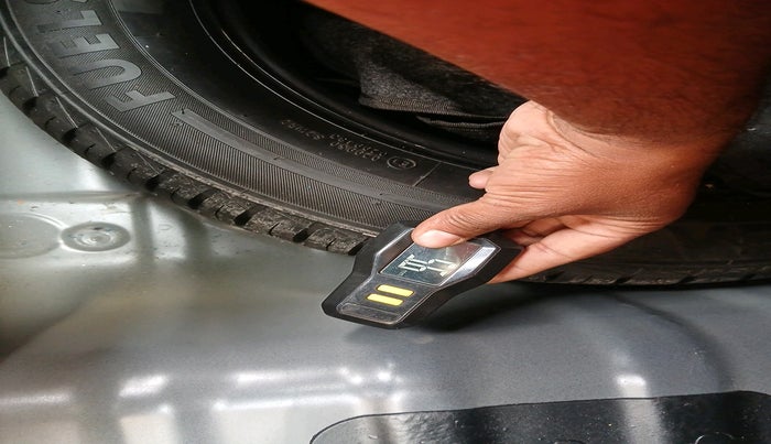 2023 Hyundai GRAND I10 NIOS SPORTZ 1.2 KAPPA VTVT, Petrol, Manual, 23,356 km, tyre